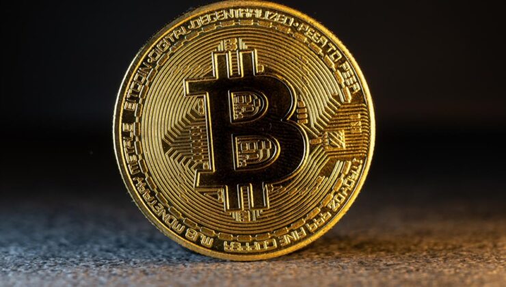 Bitcoin’in piyasa değeri 1 trilyon doların üzerine çıktı