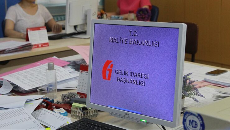 İnteraktif vergi dairesinde geçen yıl 15,2 milyondan fazla işlem yapıldı