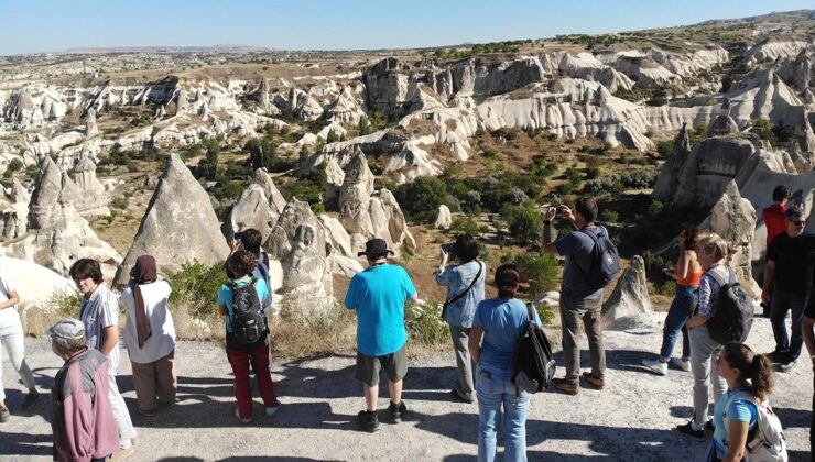 Yılın ilk iki ayında turist sayısı 4,3 milyonu geçti