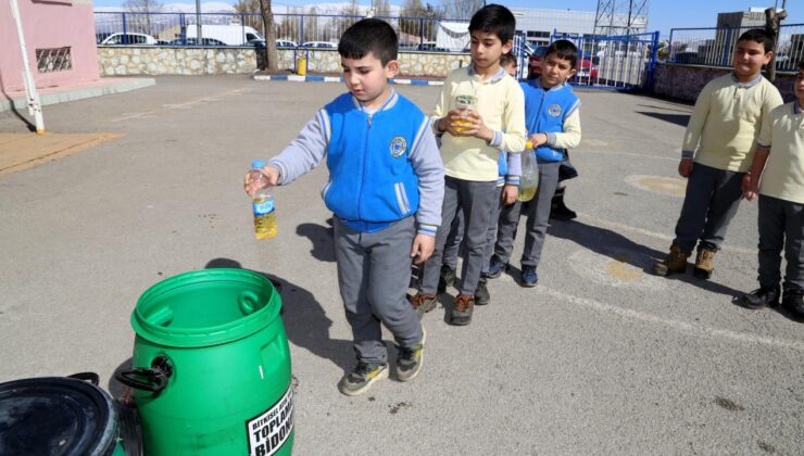 Milli Eğitim Bakanlığı’ndan çevreci okullara “yeşil bayrak”