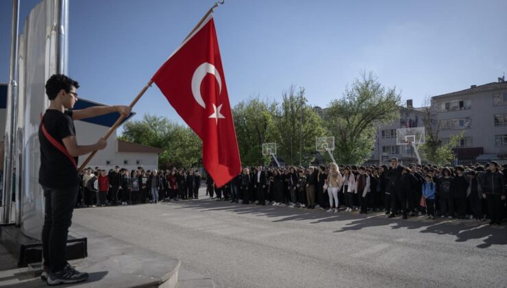 İsimleri Türkçe olmayan 30 okulun ismi değişecek